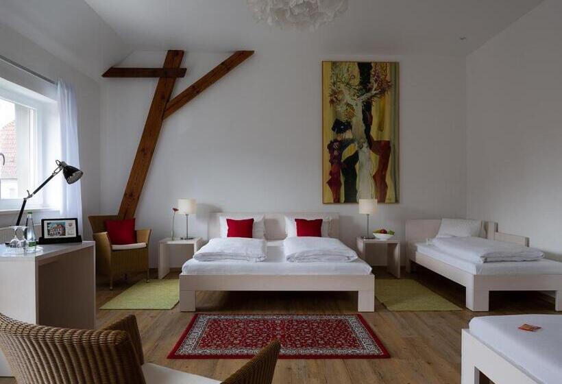 فندق Gasthof Zum Storch