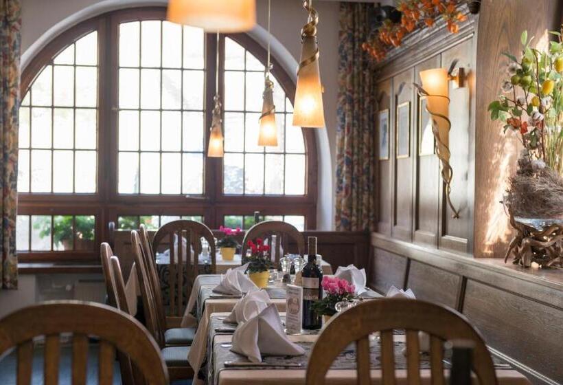 فندق Gasthof Zum Storch