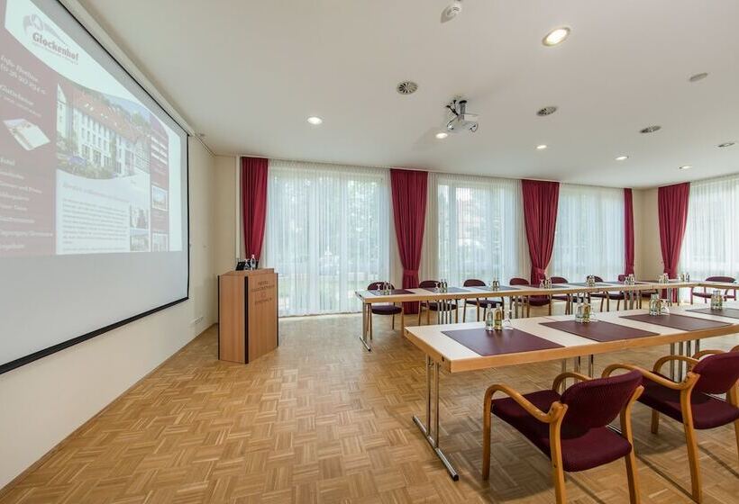 ホテル Glockenhof