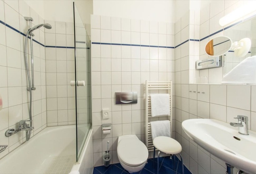 ホテル Glockenhof