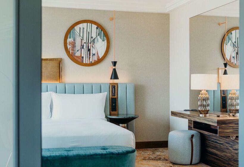 호텔 Hilton Frankfurt City Centre