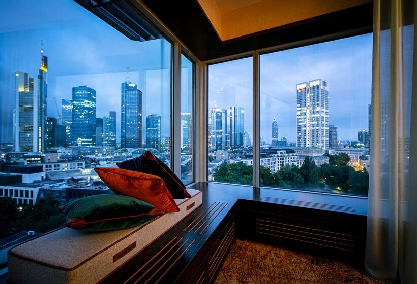 호텔 Hilton Frankfurt City Centre