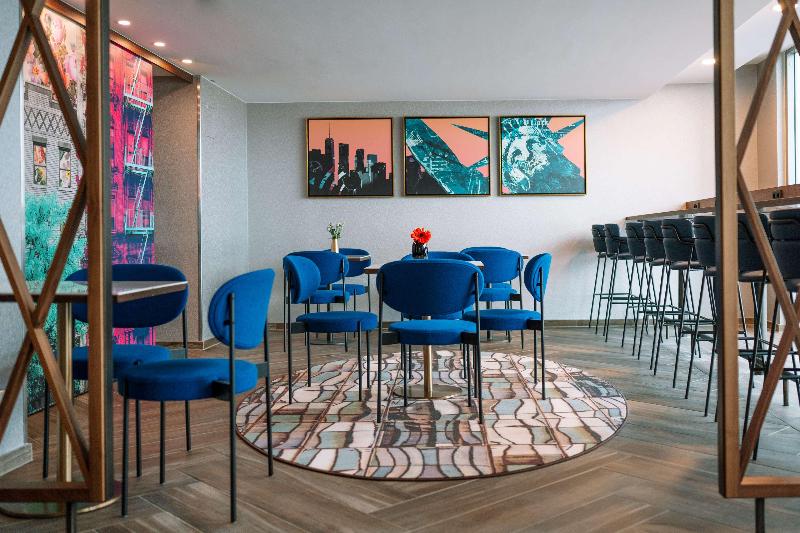 호텔 Hilton Frankfurt City Centre