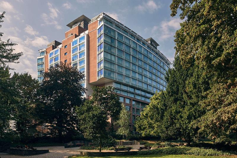 호텔 Hilton Frankfurt City Centre