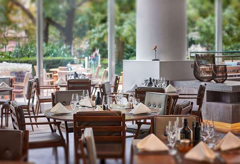 호텔 Hilton Frankfurt City Centre