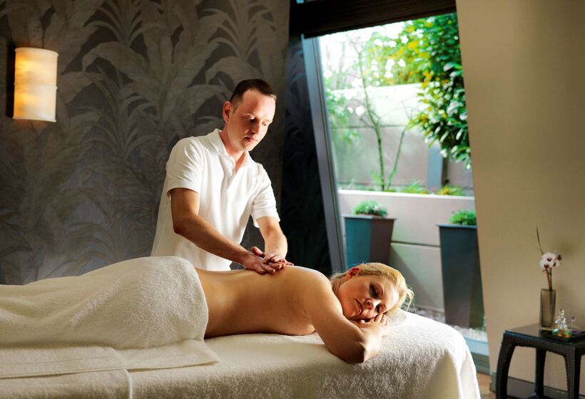 בית מלון כפרי Hyatt Regency Mainz