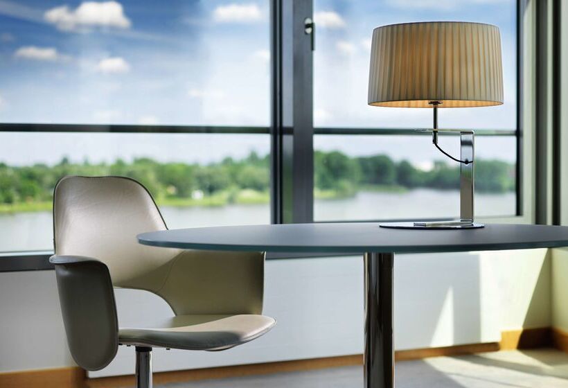 בית מלון כפרי Hyatt Regency Mainz