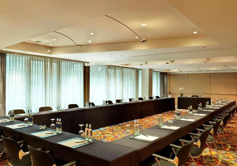 בית מלון כפרי Hyatt Regency Mainz