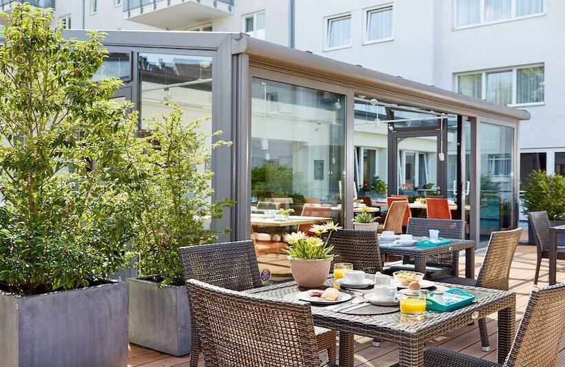 Отель Imperial Düsseldorf   Sure Collection By Best Western