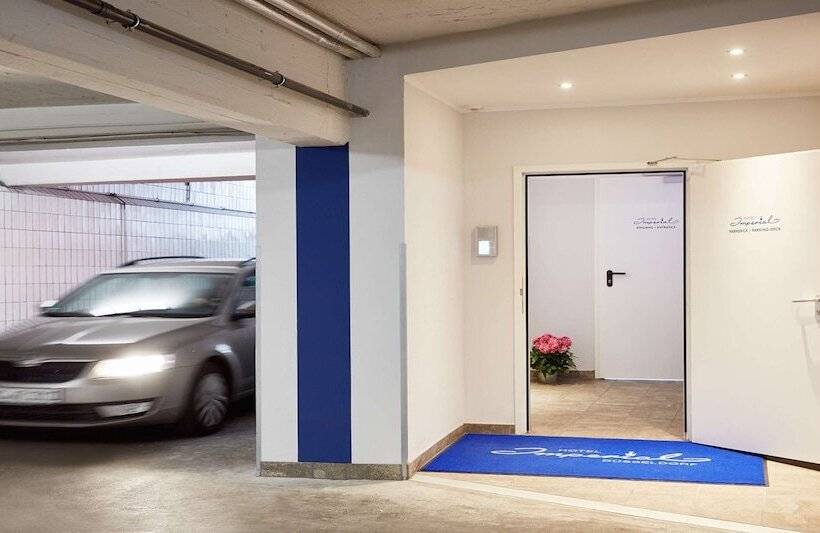 Отель Imperial Düsseldorf   Sure Collection By Best Western