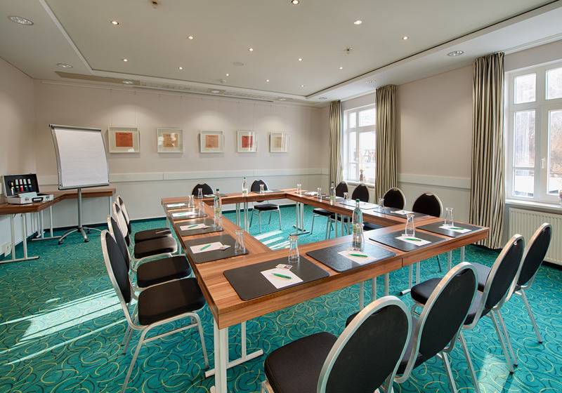 Отель Kaiserin Augusta