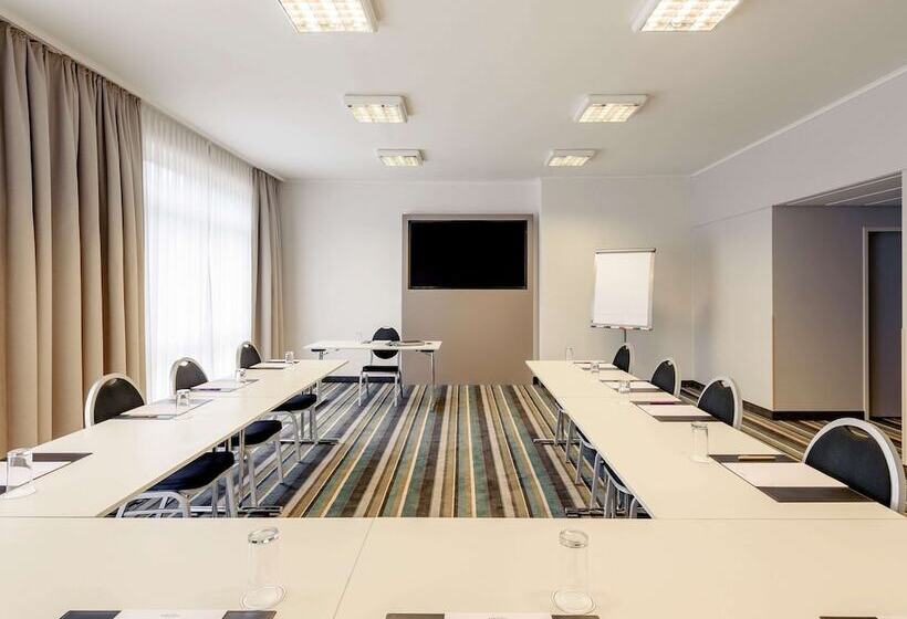 ホテル Mercure  Dusseldorf Kaarst