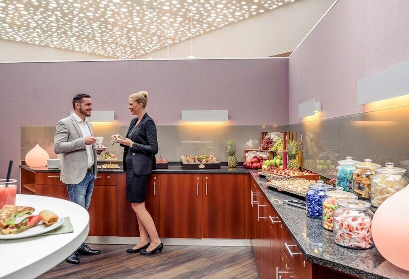 ホテル Mercure  Dusseldorf Kaarst