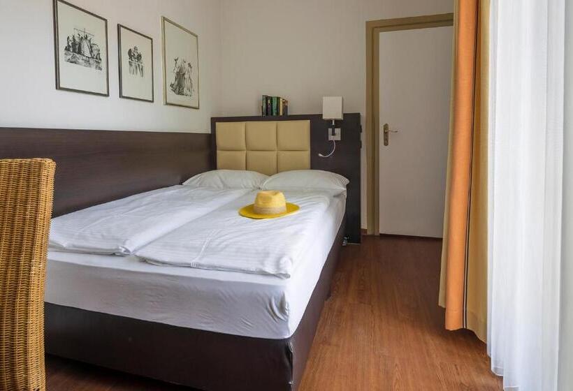 בית מלון כפרי Minerva