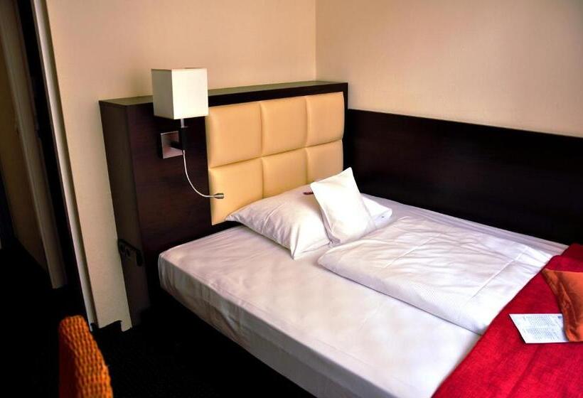 בית מלון כפרי Minerva