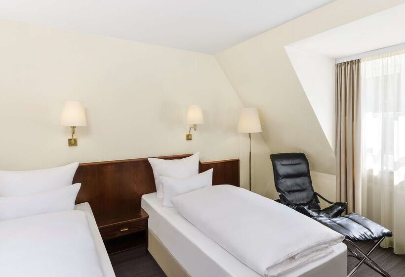 בית מלון כפרי Klösterle Nördlingen