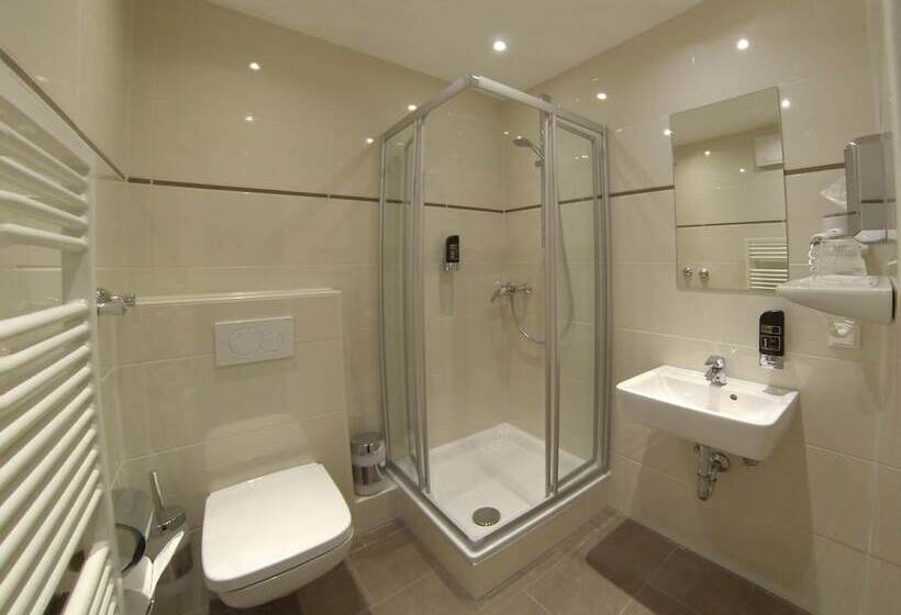 هتل Residenz Düsseldorf