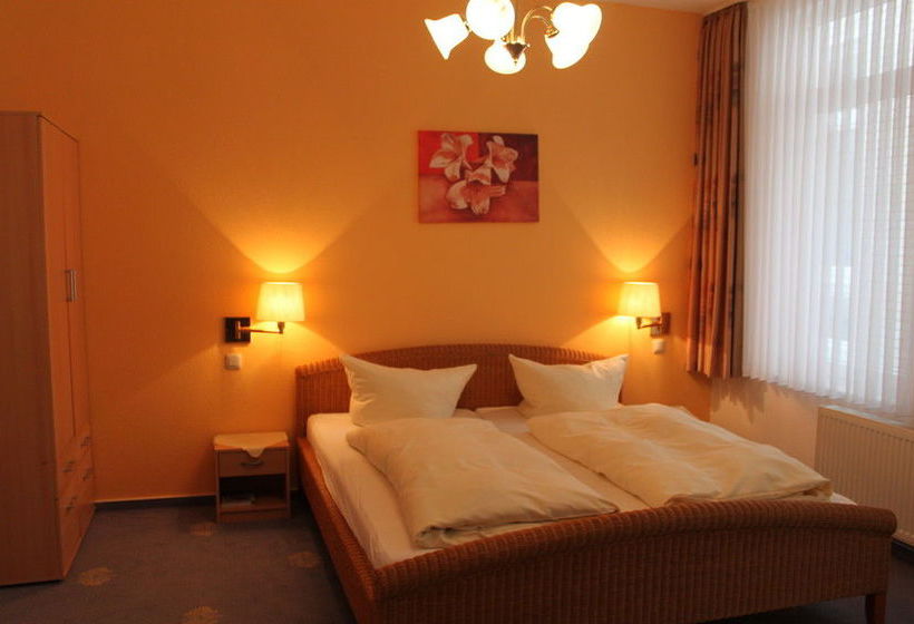 ホテル Stadt Norden