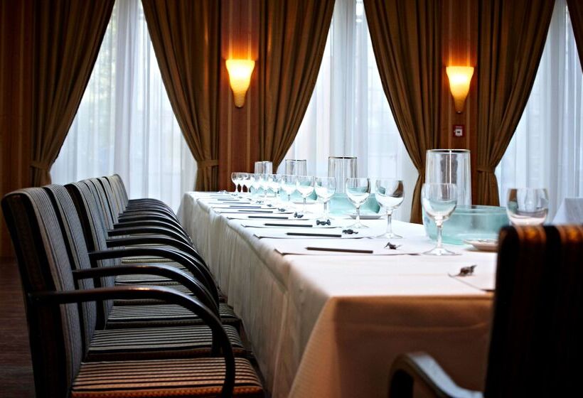 בית מלון כפרי Vienna House By Wyndham Sonne Rostock