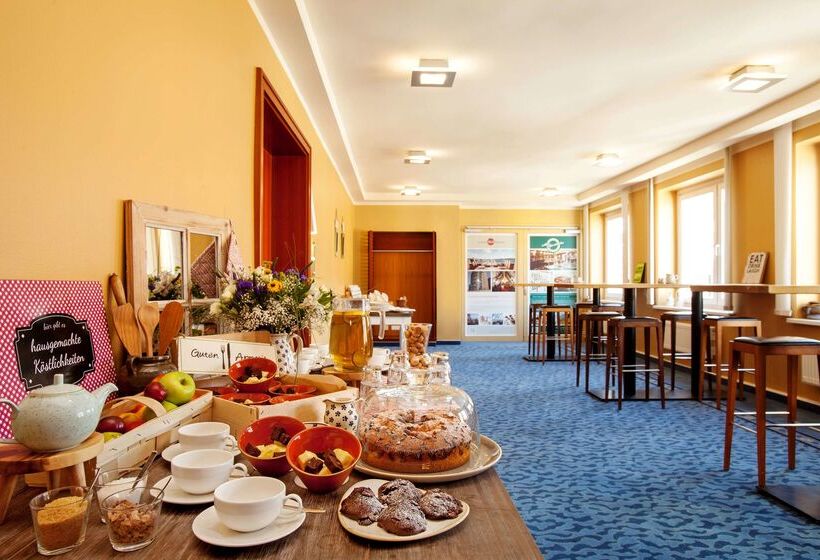 בית מלון כפרי Vienna House By Wyndham Sonne Rostock