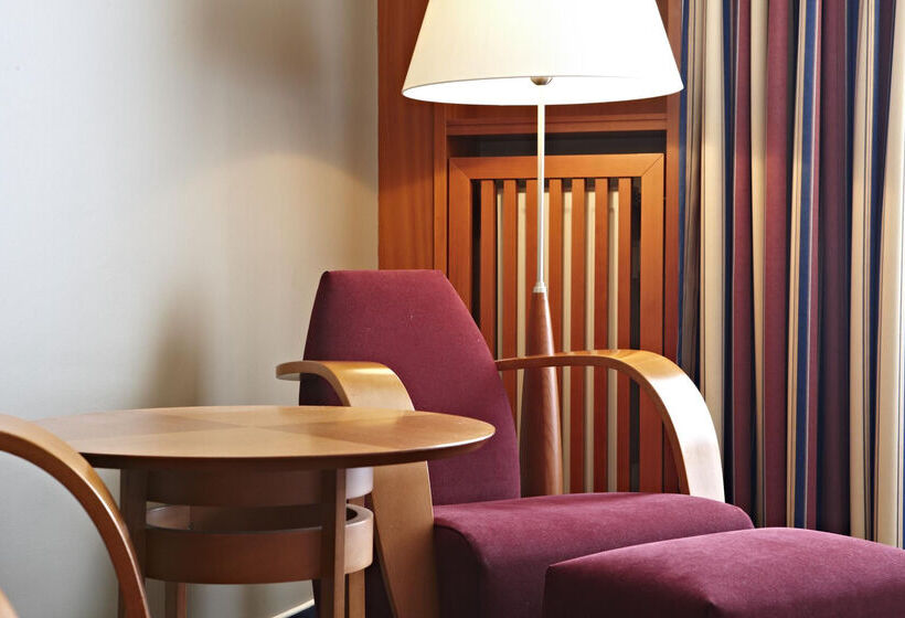 בית מלון כפרי Vienna House By Wyndham Sonne Rostock