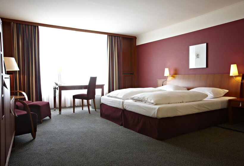 בית מלון כפרי Vienna House By Wyndham Sonne Rostock