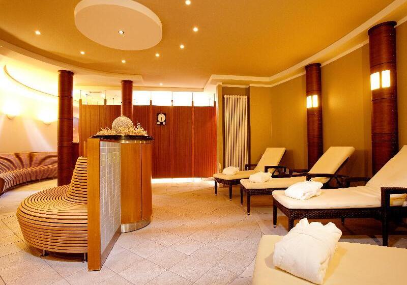 בית מלון כפרי Vienna House By Wyndham Sonne Rostock