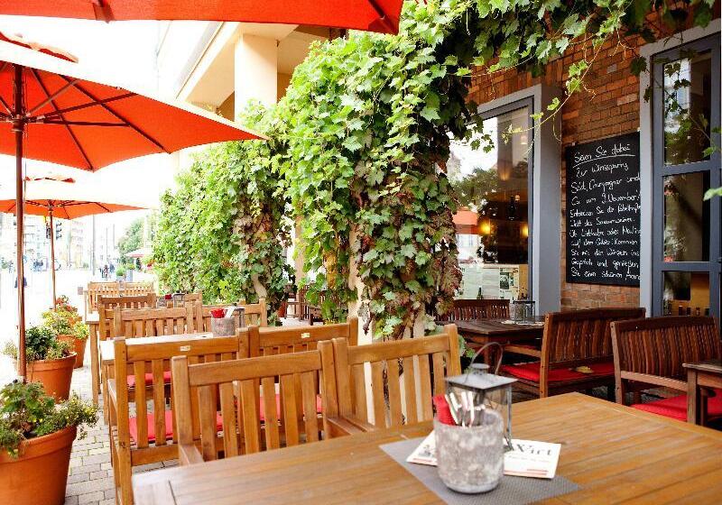 בית מלון כפרי Vienna House By Wyndham Sonne Rostock