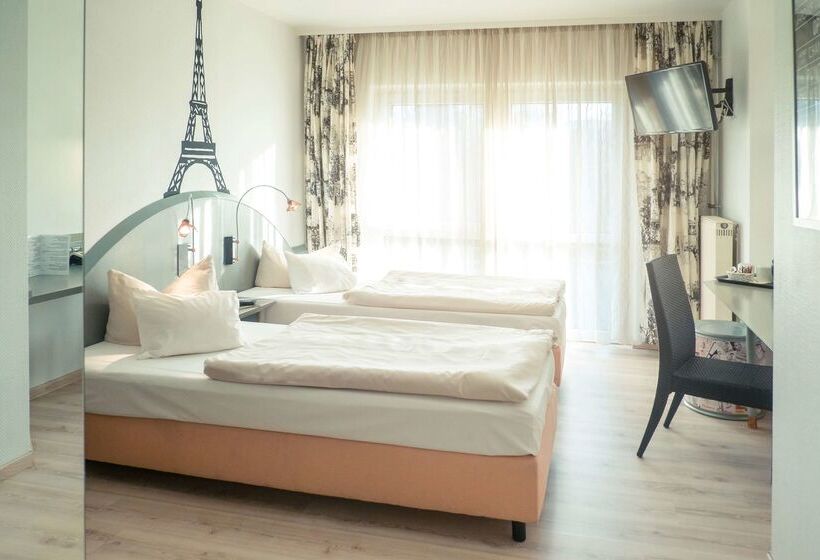 هتل Ambiente Langenhagen Hannover By Tulip Inn