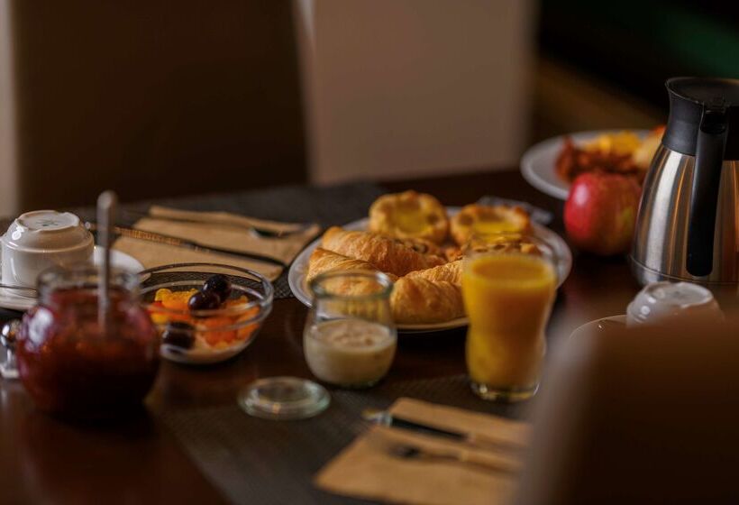 酒店 Ambiente Langenhagen Hannover By Tulip Inn