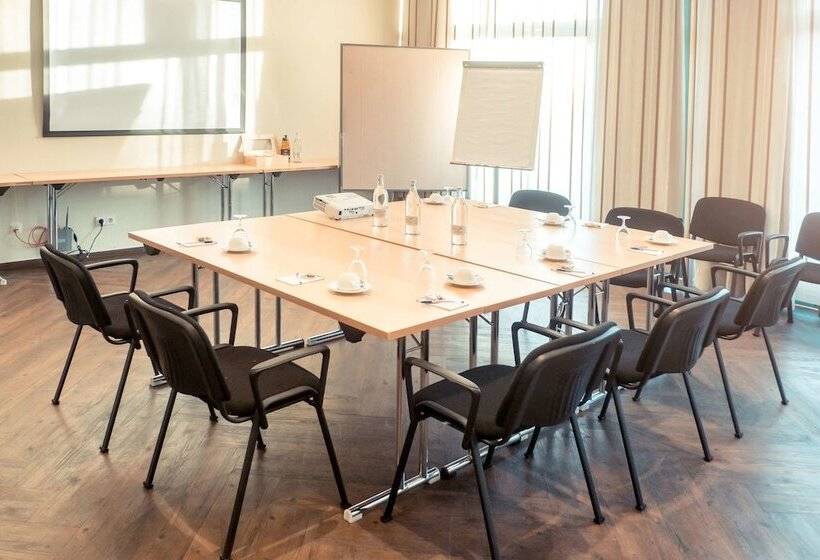 هتل Ambiente Langenhagen Hannover By Tulip Inn