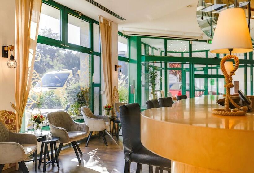 酒店 Ambiente Langenhagen Hannover By Tulip Inn