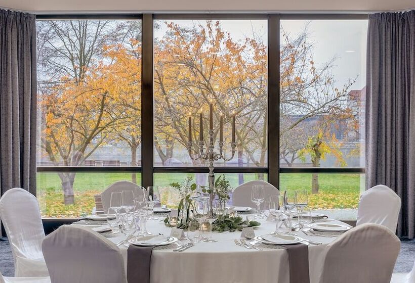 Bilderberg Bellevue Hotel Dresden