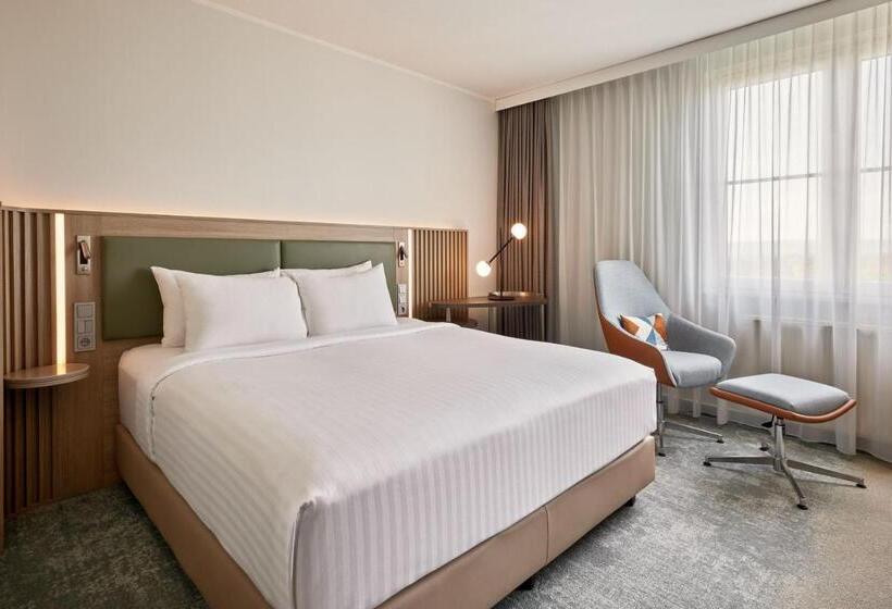 هتل Courtyard By Marriott Dortmund