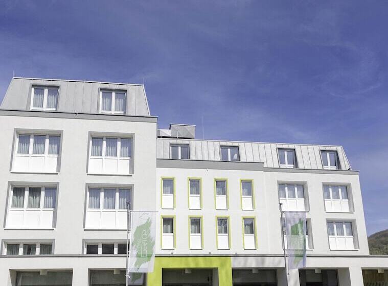 Das Ebertor   Hotel & Hostel