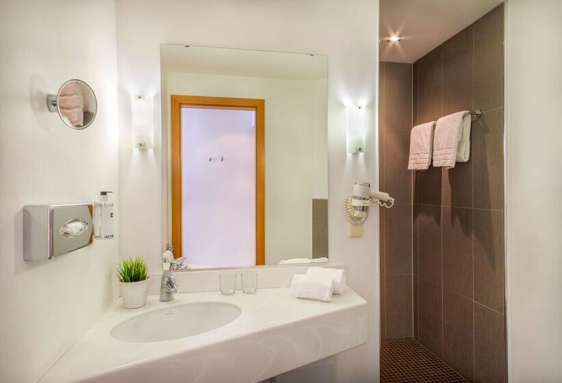 B&B HOTEL Krefeld-Süd