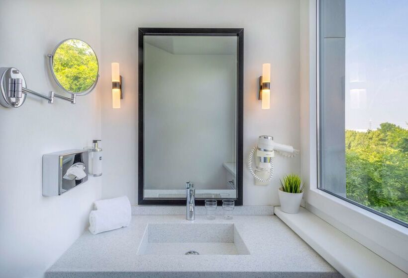 B&B HOTEL Krefeld-Süd