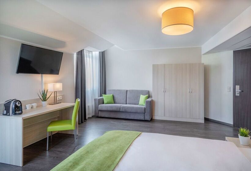 B&B HOTEL Krefeld-Süd