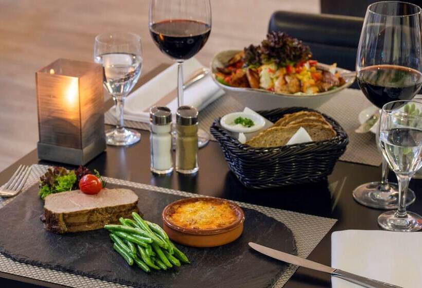 B&B HOTEL Krefeld-Süd