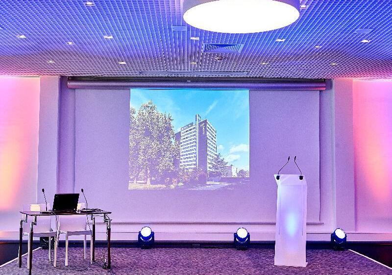 Fourside Plaza Hotel Trier, Trademark Collection By Wyndham