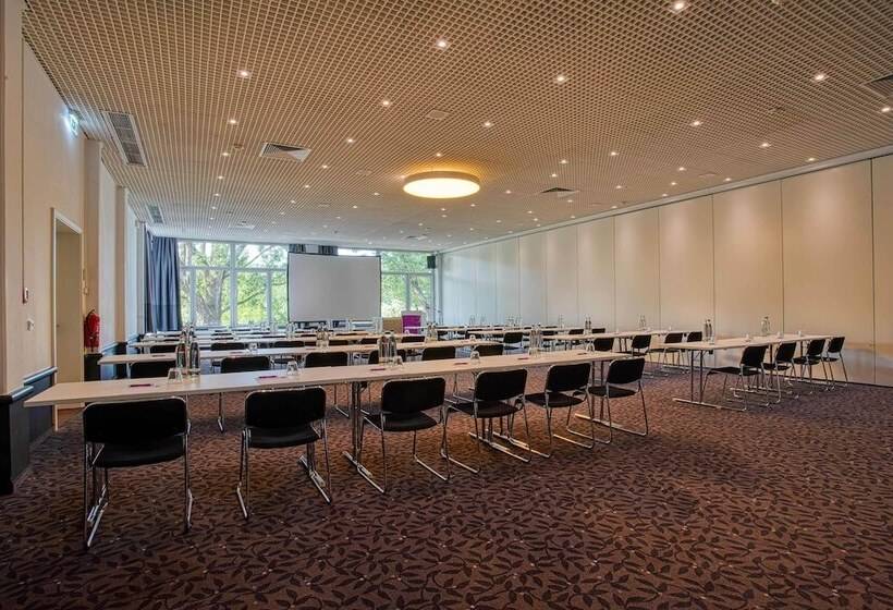 Fourside Plaza Hotel Trier, Trademark Collection By Wyndham