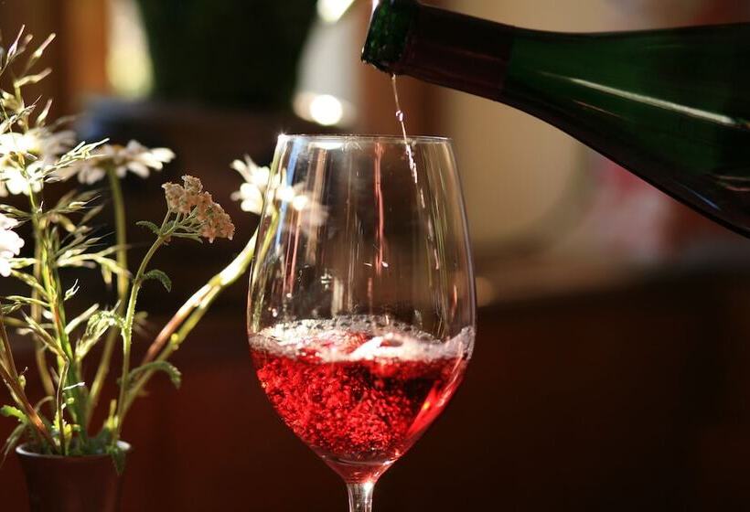 Отель Glocke Weingut Und