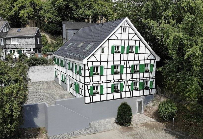 Отель Gräfrather Hof