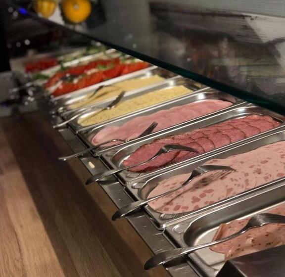 ホテル Kempe Komfort Plus