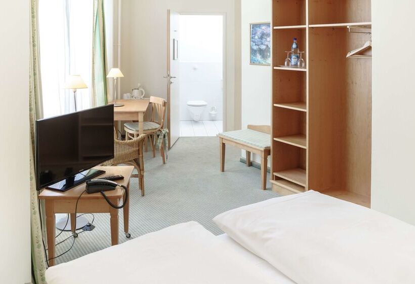 Отель Leipzig City Nord By Campanile