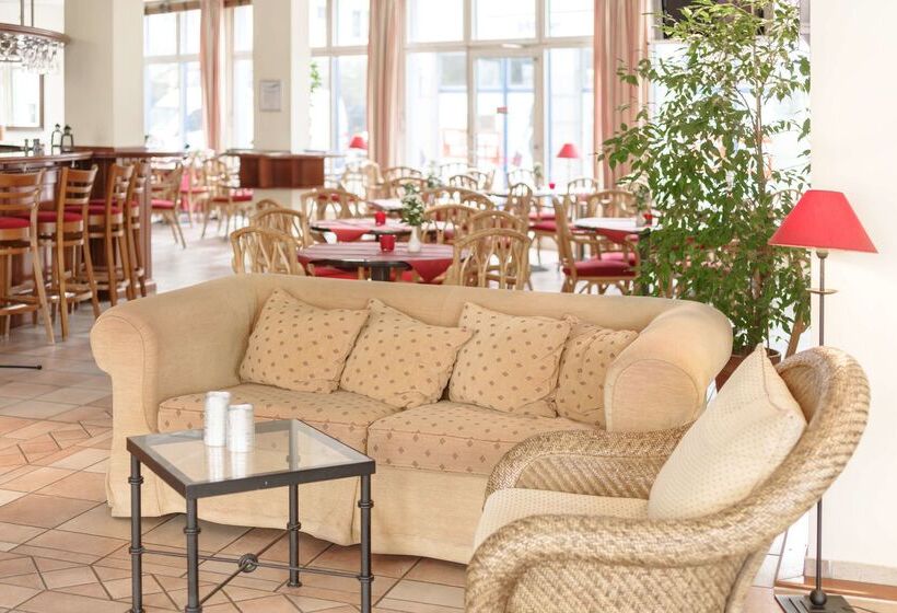 Отель Leipzig City Nord By Campanile