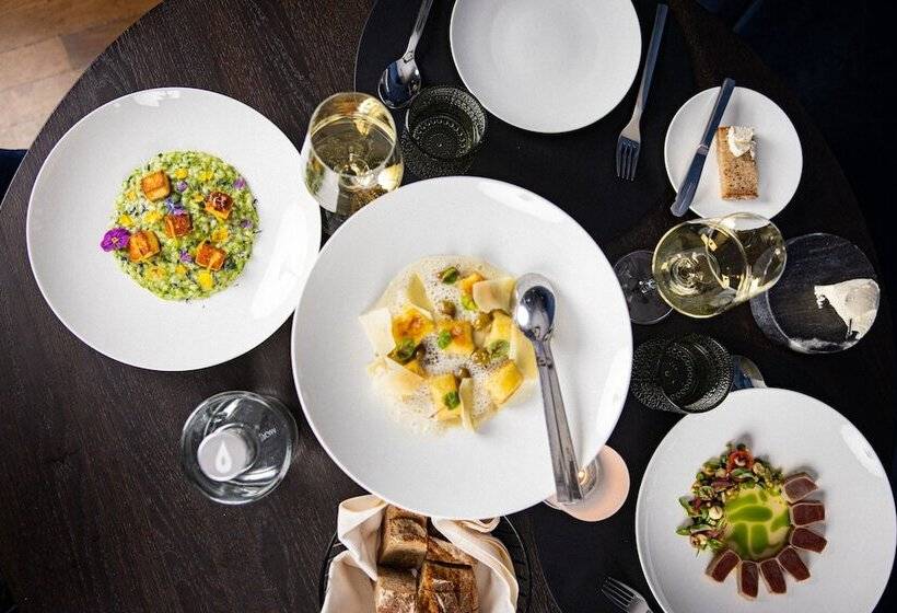 هتل Luc, Autograph Collection