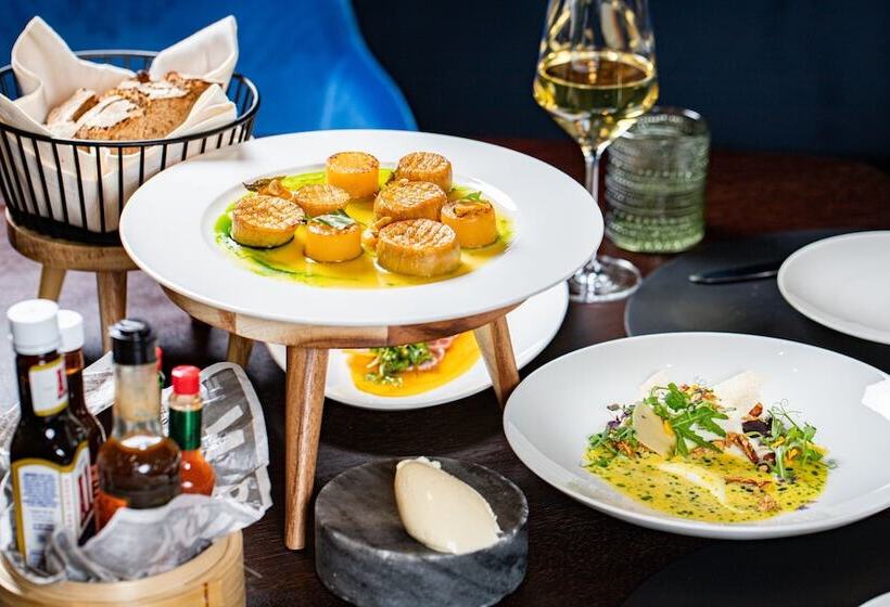 هتل Luc, Autograph Collection