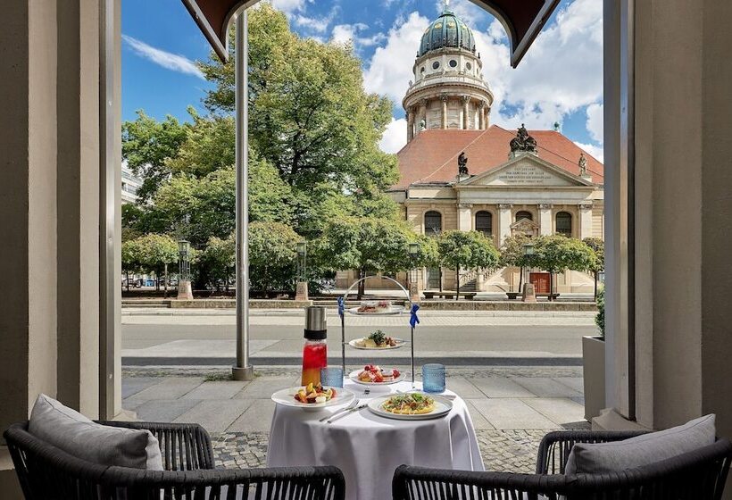 هتل Luc, Autograph Collection