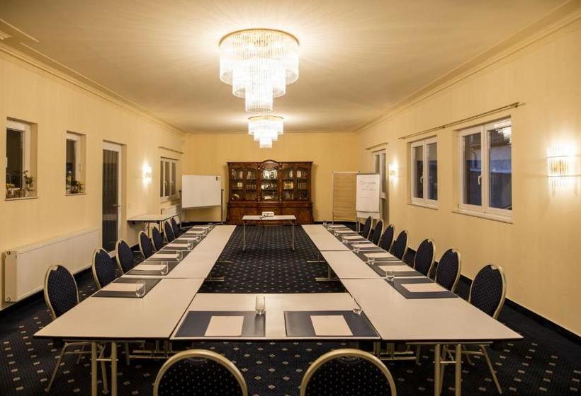 Отель Park Tillmanns